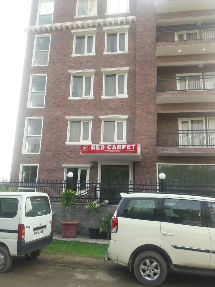 Red Carpet Hotels Noida Exterior photo