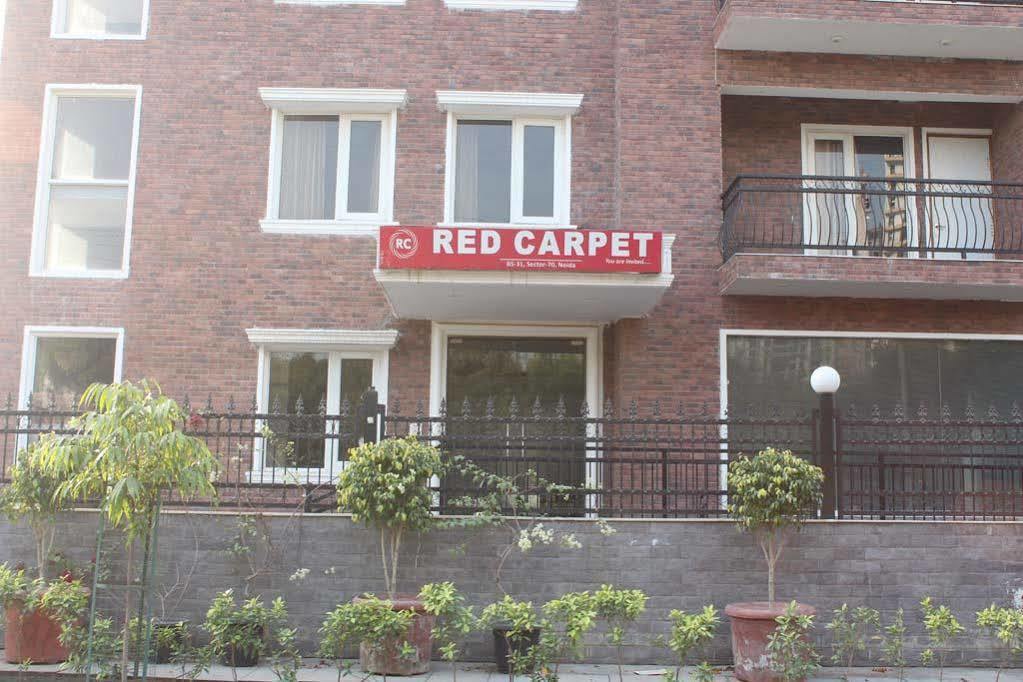 Red Carpet Hotels Noida Exterior photo
